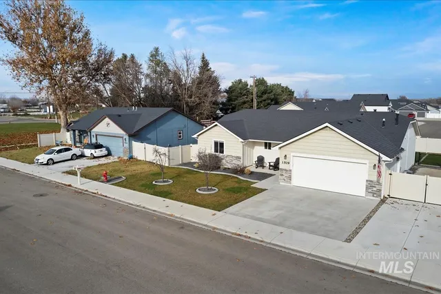 $405,000 | 1509 Cottonwood Drive, Fruitland, ID 83619