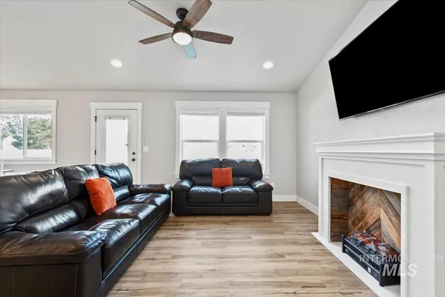 $405,000 | 1509 Cottonwood Drive, Fruitland, ID 83619