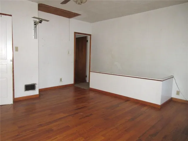 $72,000 | 960 Pike Run Drive, Coal Center, PA 15423