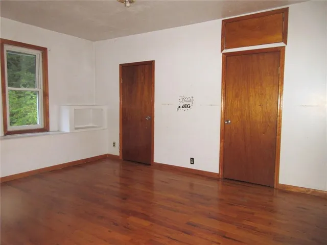 $72,000 | 960 Pike Run Drive, Coal Center, PA 15423