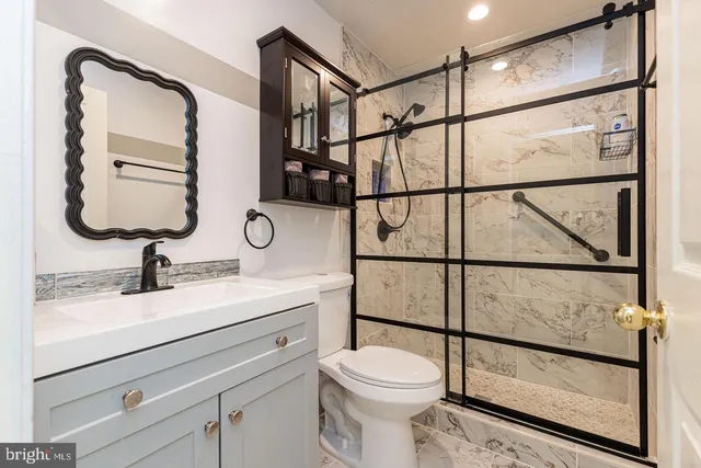 $2,999 | 13561 Filly Court, Gainesville, VA 20155