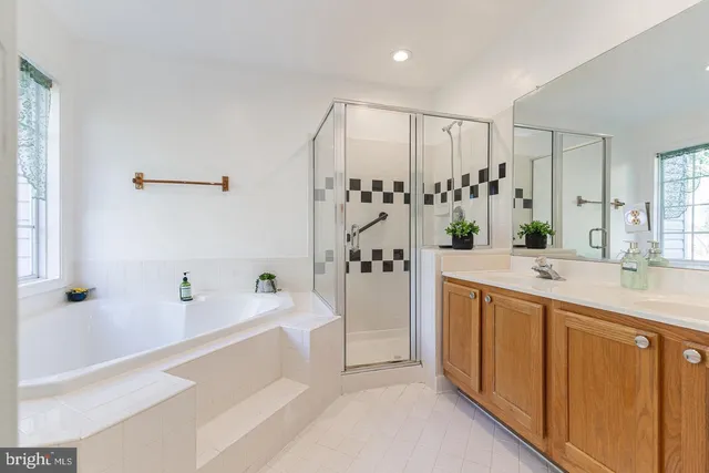 $2,999 | 13561 Filly Court, Gainesville, VA 20155