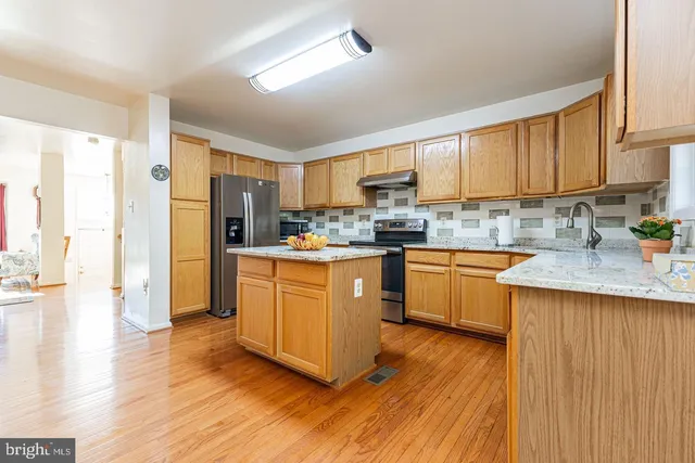 $2,999 | 13561 Filly Court, Gainesville, VA 20155