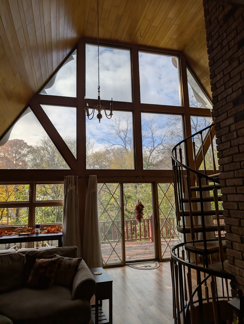 1310 Mineral Springs Road Sterling, IL 61081 - Photo 18 of 47