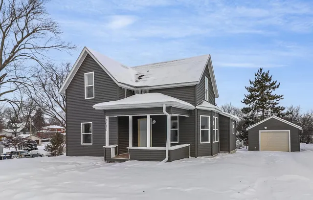 $260,000 | 1050 Sturtevant Street, Red Wing, MN 55066