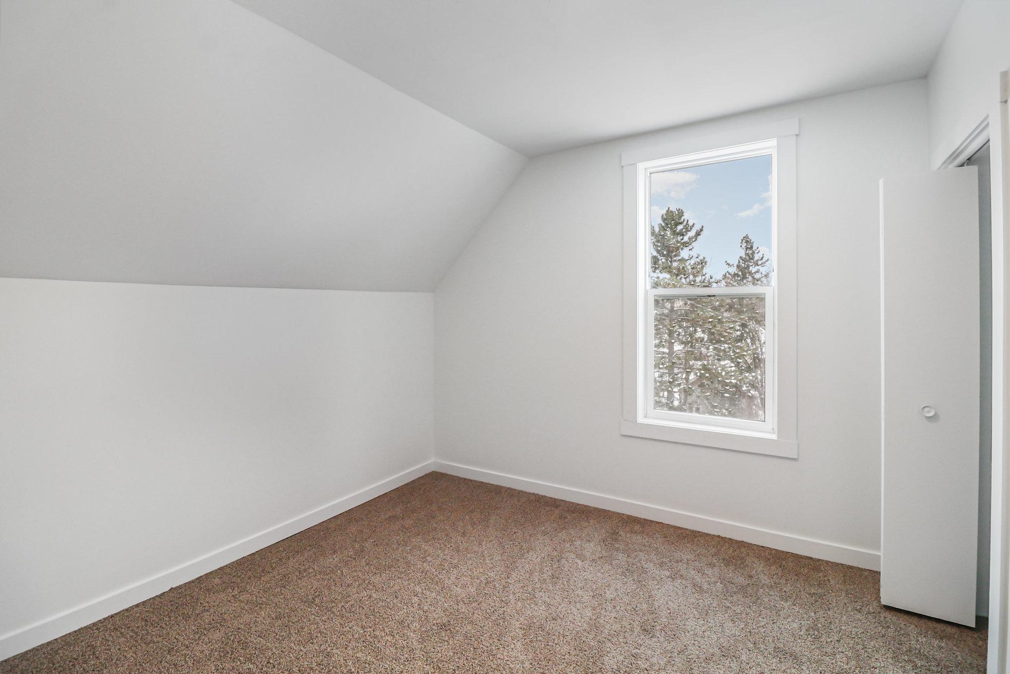 1050 Sturtevant Street Red Wing, MN 55066 - Photo 15 of 36