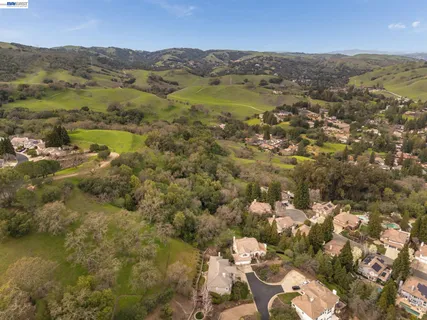 $1,750,000 | 966 Oak Vista Court, Lafayette, CA 94549