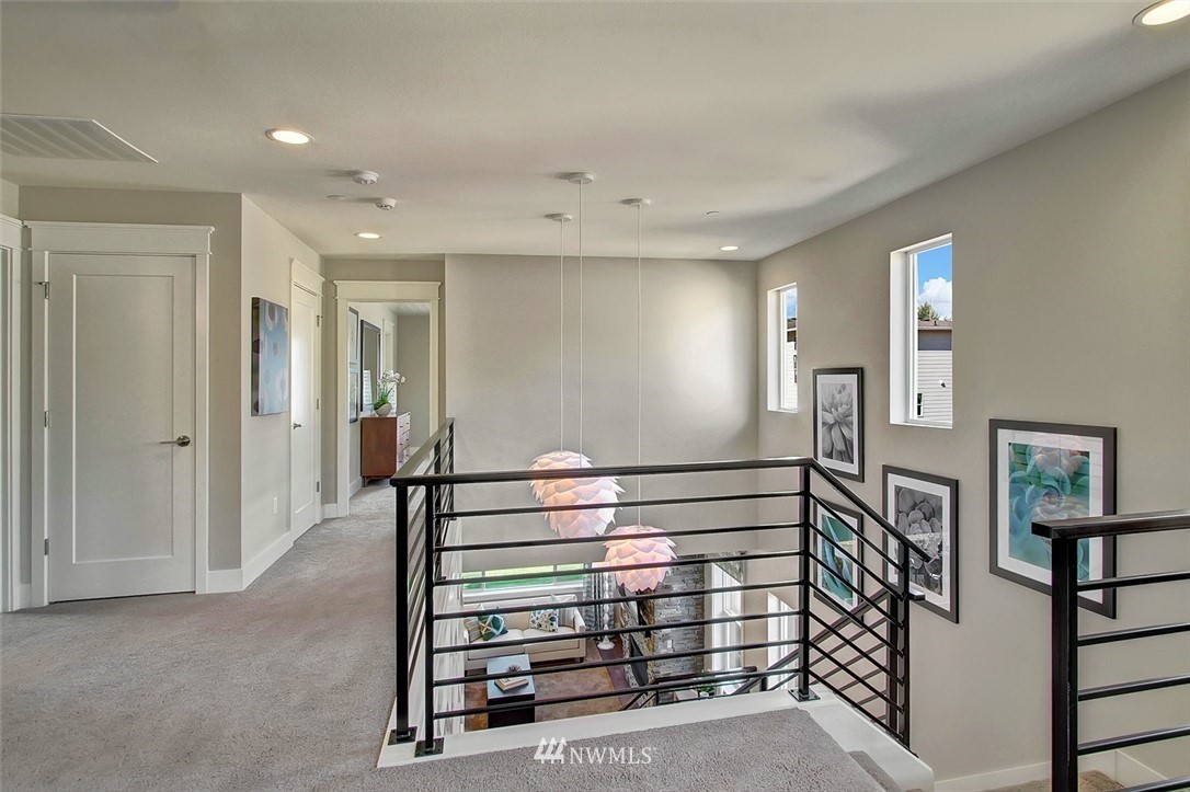 22317 44th Drive Southeast Bothell, WA 98021 - Photo 5 of 14 a view of entryway