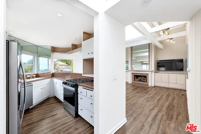 $3,099,000 | 253 Fairview Street, Laguna Beach, CA 92651