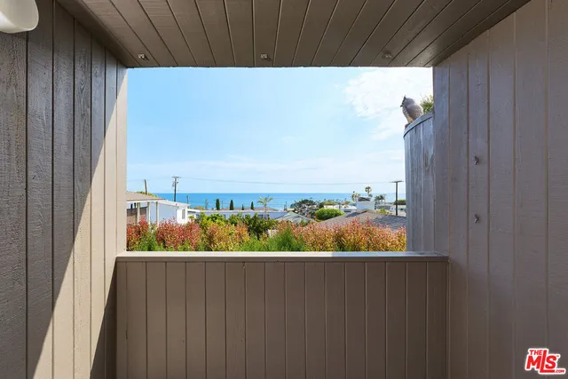 $3,099,000 | 253 Fairview Street, Laguna Beach, CA 92651