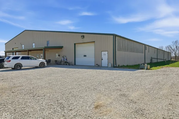 $1,300,000 | 850 West County Road 1000 North, Roachdale, IN 46172