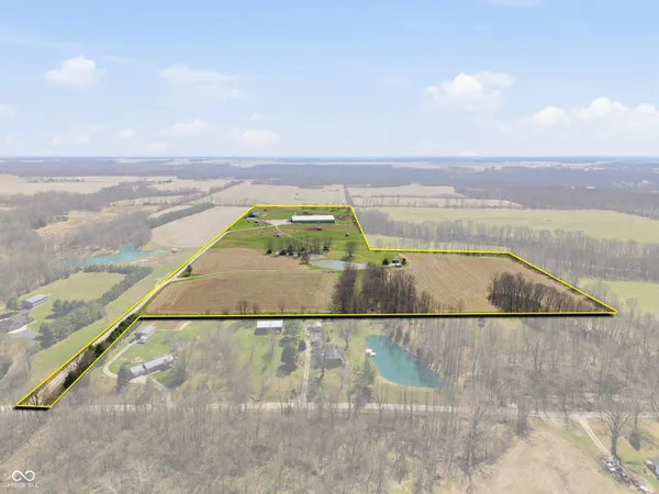$1,300,000 | 850 West County Road 1000 North, Roachdale, IN 46172