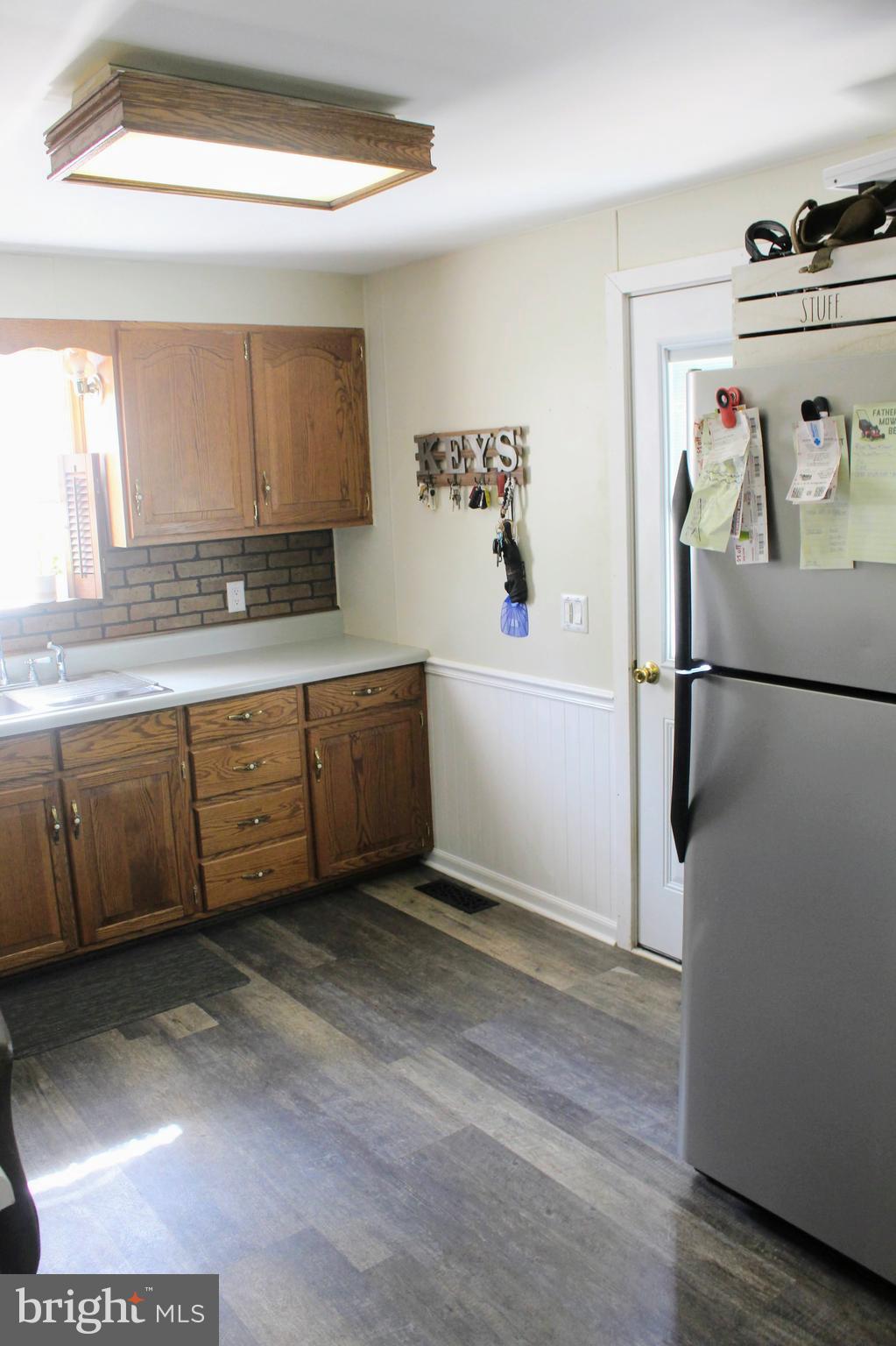 1118 Newville Road Carlisle, PA 17013 - Photo 14 of 24