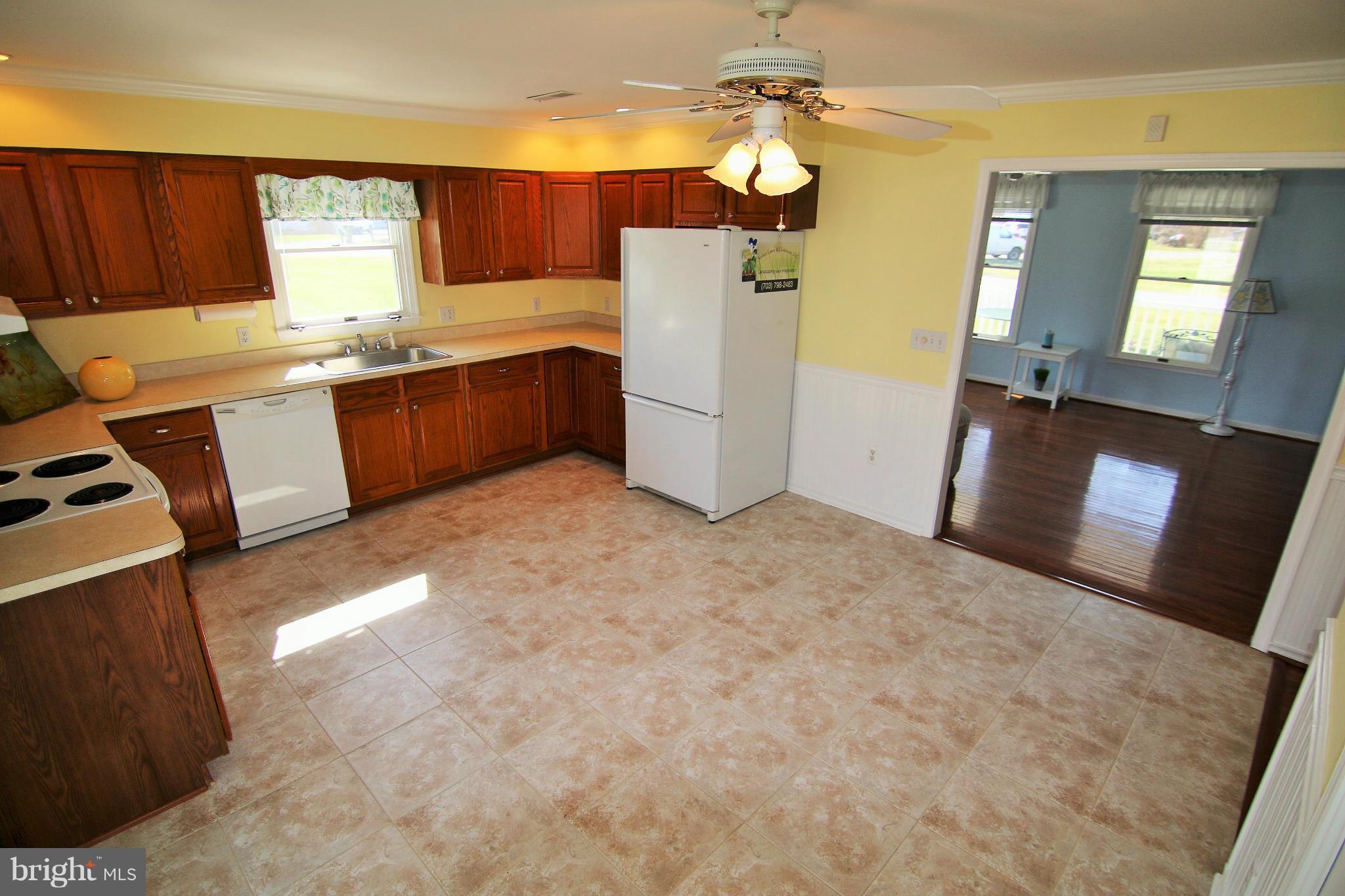 1367 Calvert Road Chester, MD 21619 - Photo 13 of 30 Kitchen
