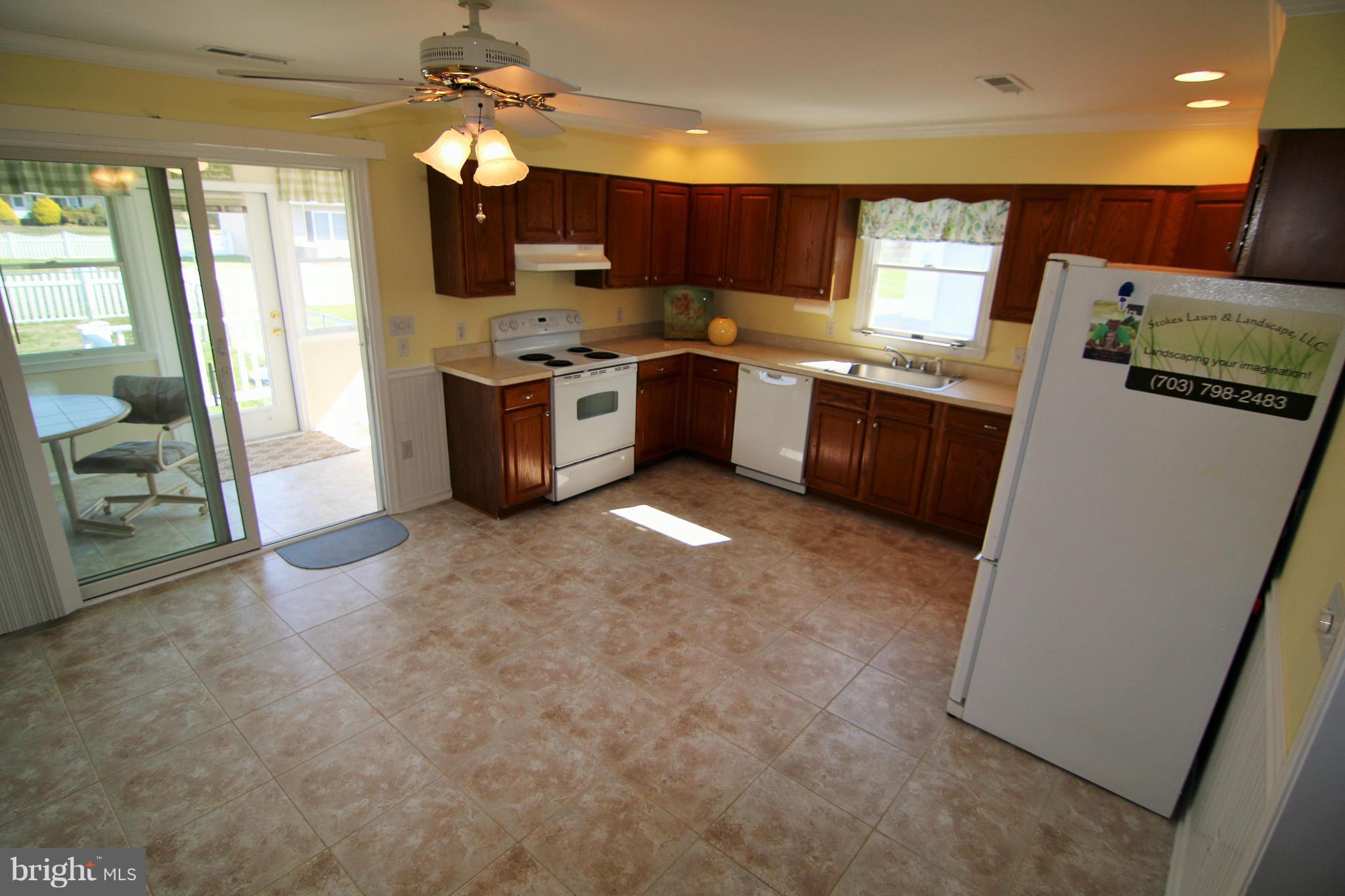 1367 Calvert Road Chester, MD 21619 - Photo 5 of 30 Kitchen