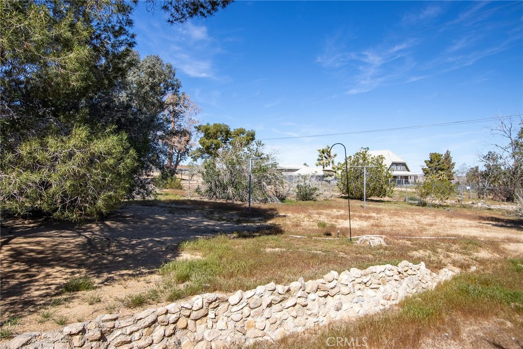 7994 Sunset Road Joshua Tree, CA 92252 - Photo 22 of 31
