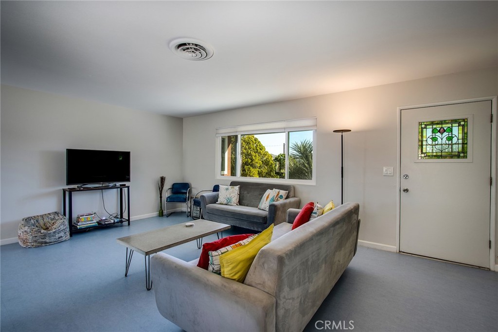 7994 Sunset Road Joshua Tree, CA 92252 - Photo 8 of 31