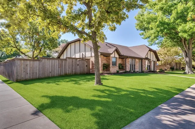 $2,700 | 302 Faircrest Drive, Garland, TX 75040