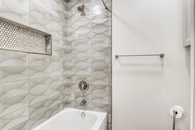 $2,700 | 302 Faircrest Drive, Garland, TX 75040