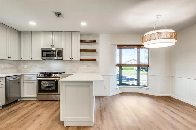 $2,700 | 302 Faircrest Drive, Garland, TX 75040