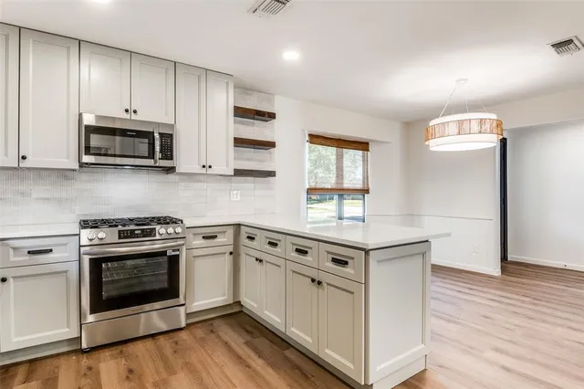 $2,700 | 302 Faircrest Drive, Garland, TX 75040