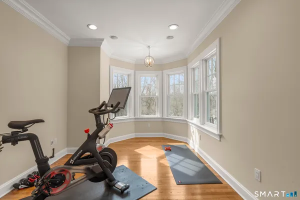 $2,649,000 | 55 Tanners Drive, Wilton, CT 06897