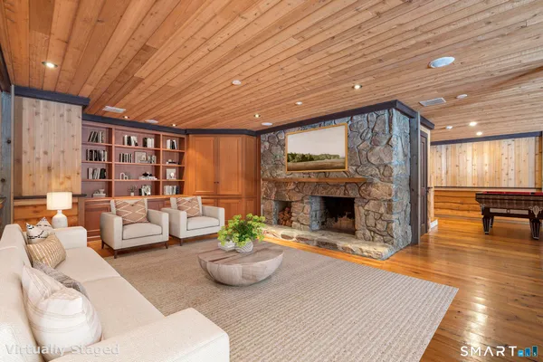 $2,649,000 | 55 Tanners Drive, Wilton, CT 06897