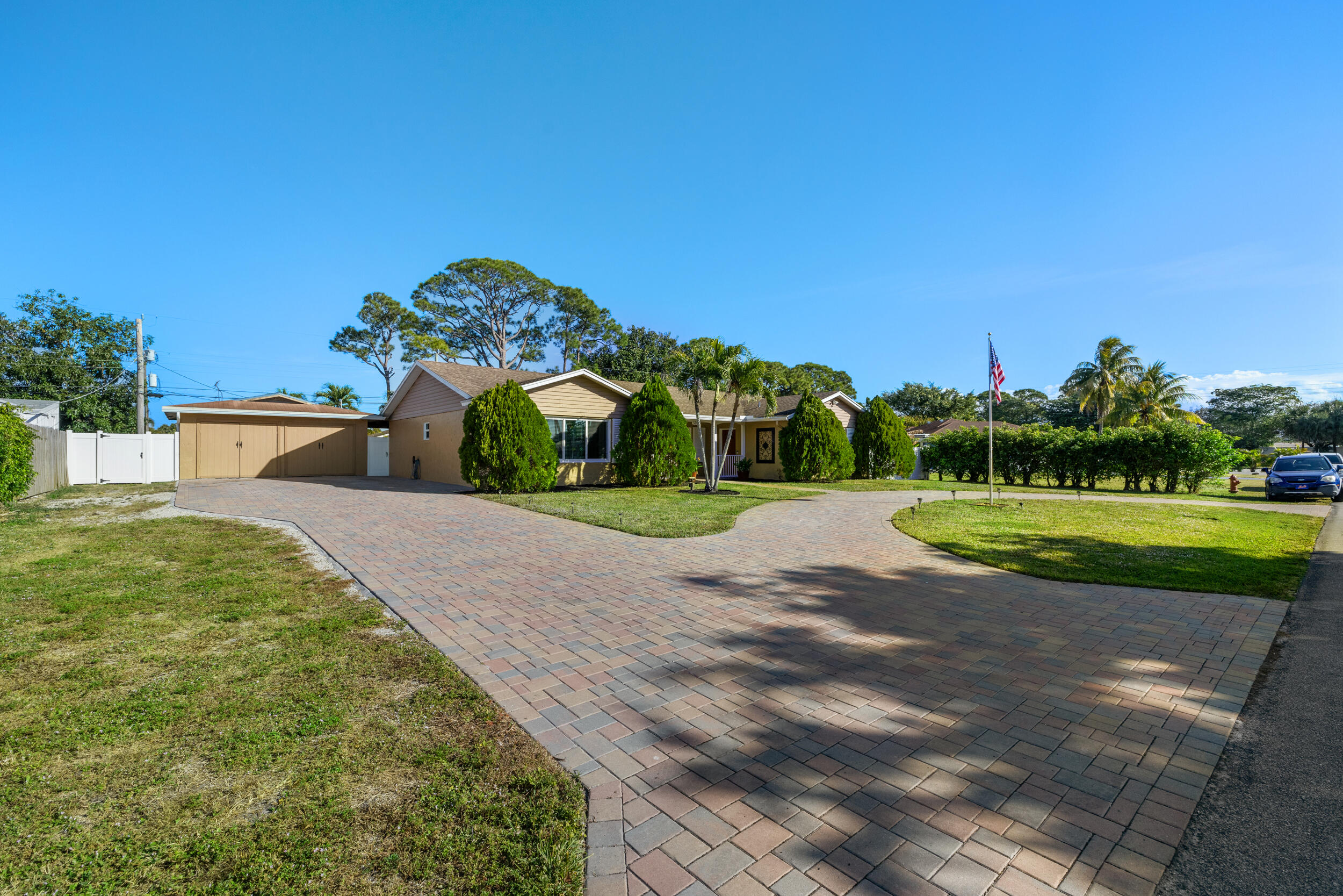 5051 Van Buren Road Delray Beach, FL 33484 - Photo 3 of 55 Detached Garage & Circular Driveway