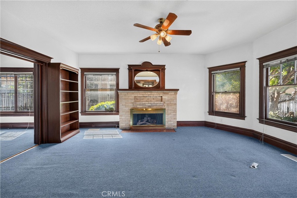 3875 11th Street Riverside, CA 92501 - Photo 21 of 58 Same Living Room without staging