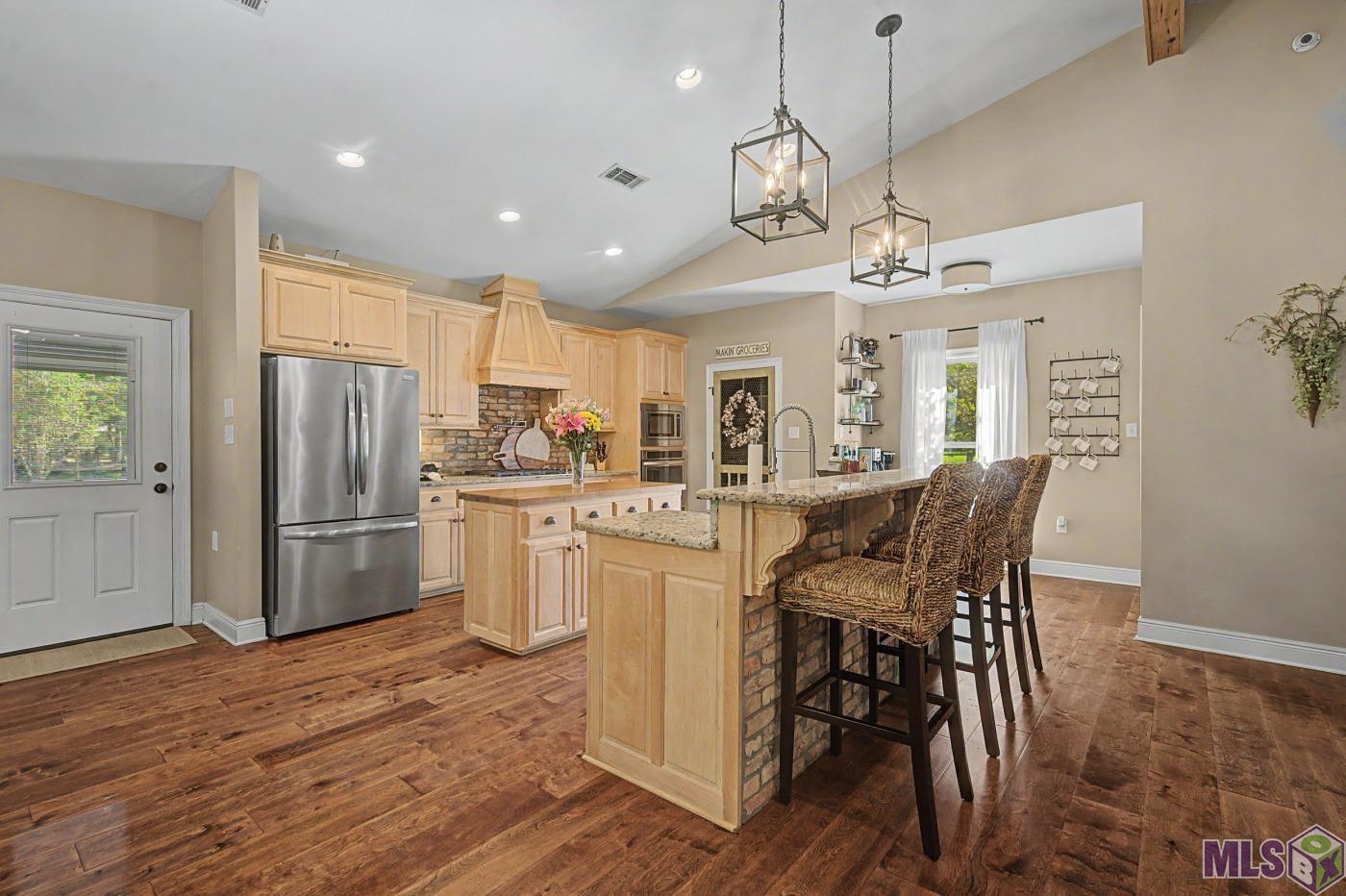 34545 Perkins Road Denham Springs, LA 70706 - Photo 6 of 44