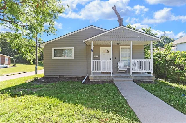 $275,000 | 4101 Fisher Street, Kansas City, KS 66103
