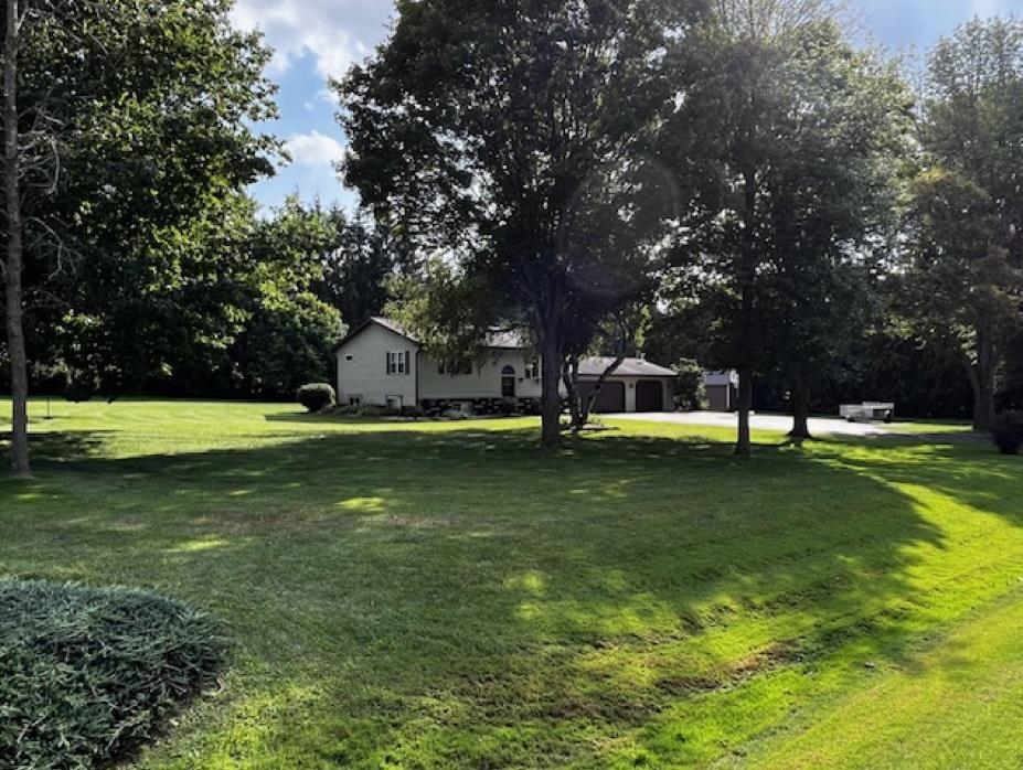 W5709 Quarry Road Appleton, WI 54913 - Photo 1 of 1 Gallery Image 1