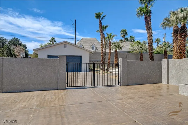 $5,694 | 2685 South Tenaya Way, Las Vegas, NV 89117