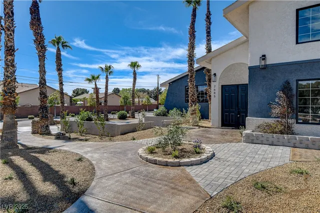 $5,694 | 2685 South Tenaya Way, Las Vegas, NV 89117