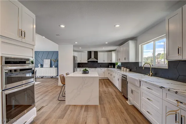 $5,694 | 2685 South Tenaya Way, Las Vegas, NV 89117