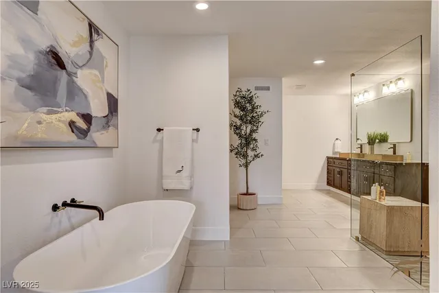 $5,694 | 2685 South Tenaya Way, Las Vegas, NV 89117