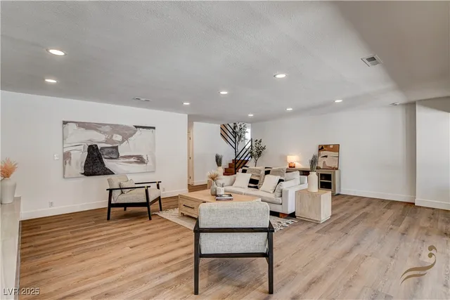 $5,694 | 2685 South Tenaya Way, Las Vegas, NV 89117