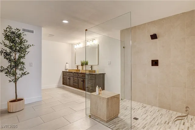 $5,694 | 2685 South Tenaya Way, Las Vegas, NV 89117