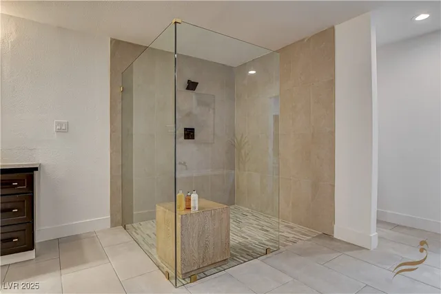 $5,694 | 2685 South Tenaya Way, Las Vegas, NV 89117