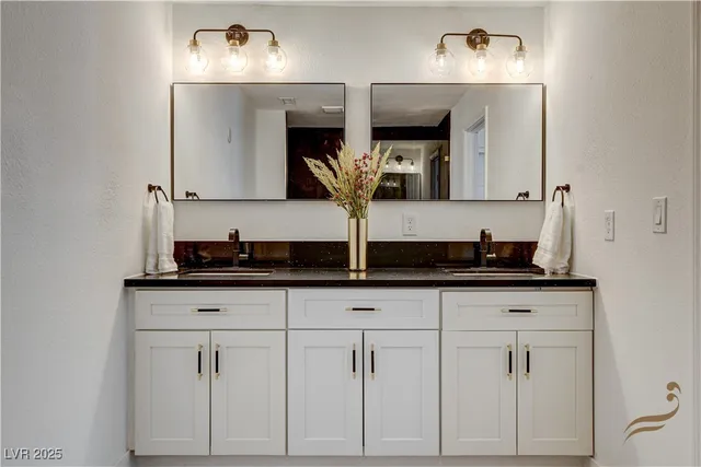 $5,694 | 2685 South Tenaya Way, Las Vegas, NV 89117