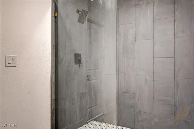 $5,694 | 2685 South Tenaya Way, Las Vegas, NV 89117