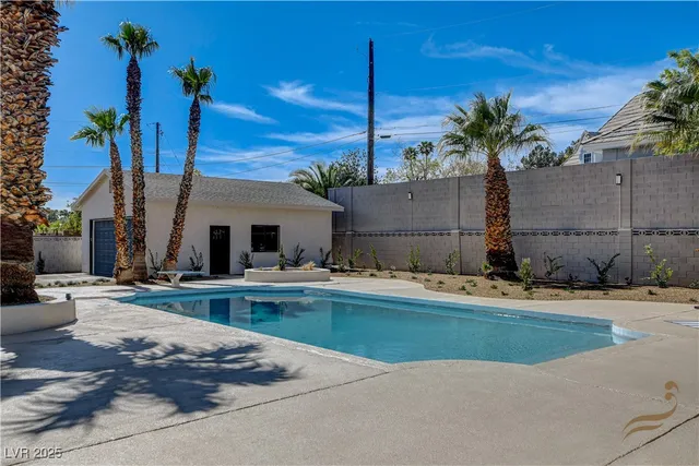 $5,694 | 2685 South Tenaya Way, Las Vegas, NV 89117