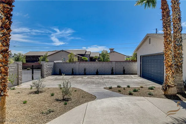$5,694 | 2685 South Tenaya Way, Las Vegas, NV 89117