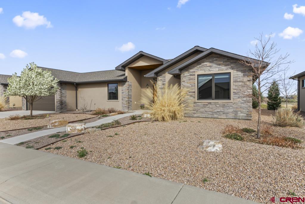 2131 Signature Ridge Lane Montrose, CO 81401 - Photo 2 of 31 Gallery Image 2