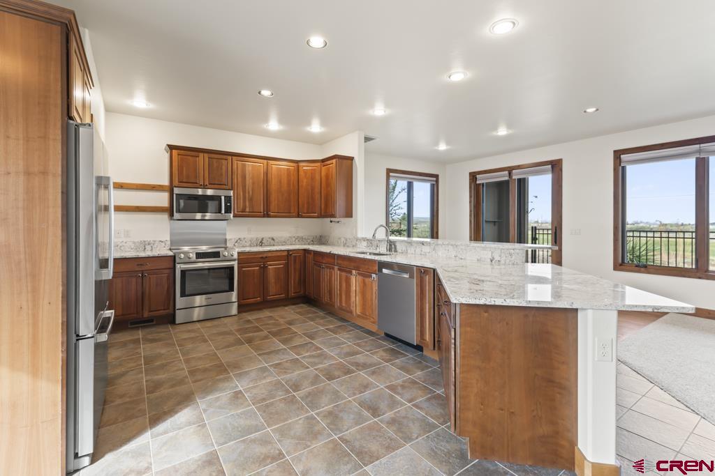 2131 Signature Ridge Lane Montrose, CO 81401 - Photo 8 of 31 Gallery Image 8
