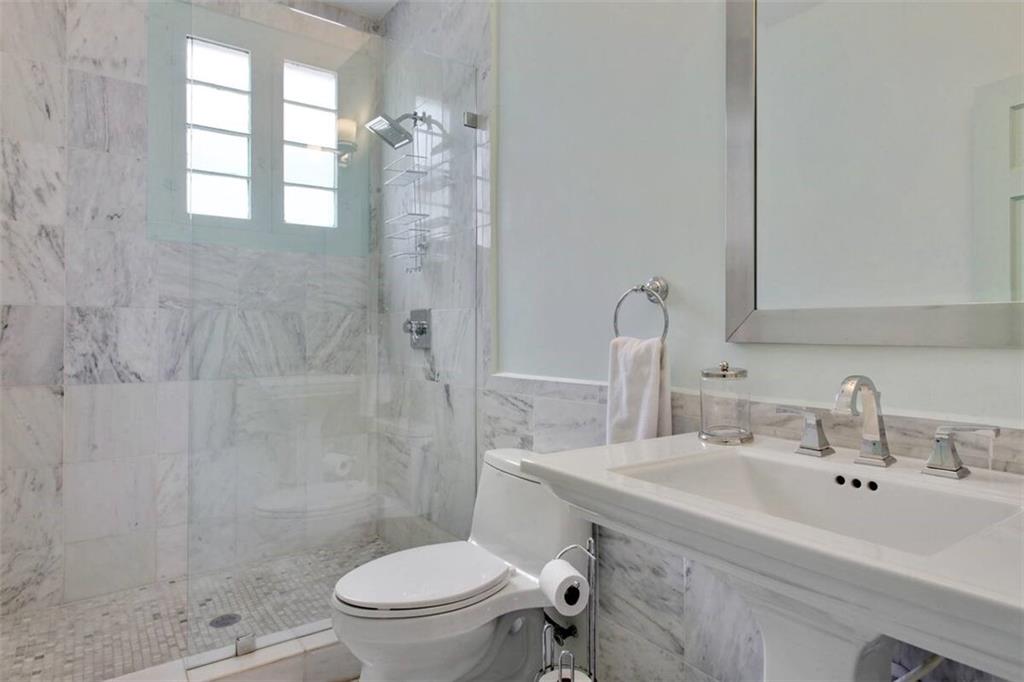 5221 Magazine Street, Unit 1 New Orleans, LA 70115 - Photo 6 of 7