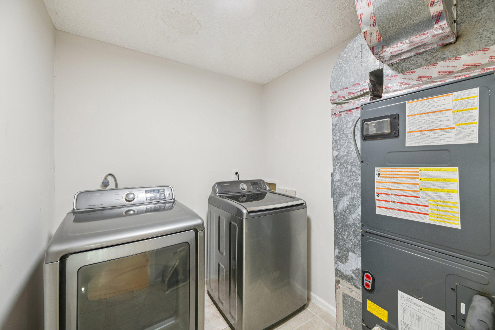418 Legato Terrace Silver Spring, MD 20901 - Photo 20 of 23 Upper level Laundry / Utility room