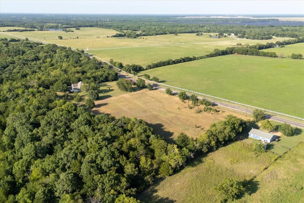 7472 South State Highway 78 Bonham, TX 75418 - Photo 7 of 11 Gallery Image 7