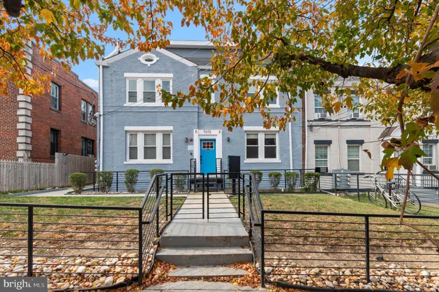 $2,600 | 5012 2nd Street Northwest, Unit 2, Washington, DC 20011