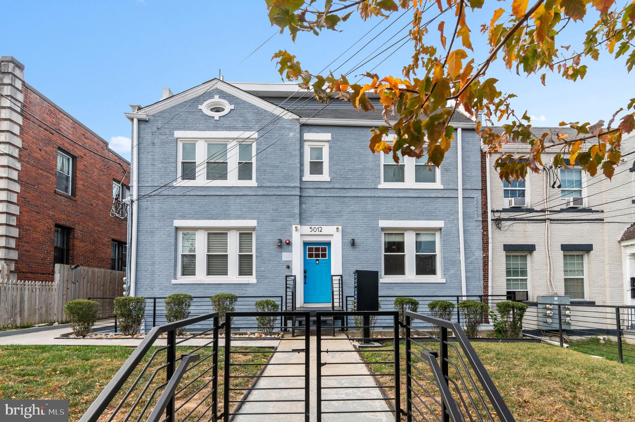 5012 2nd Street Northwest, Unit 2 Washington, DC 20011 - Photo 3 of 30 a front view of a house with a yard